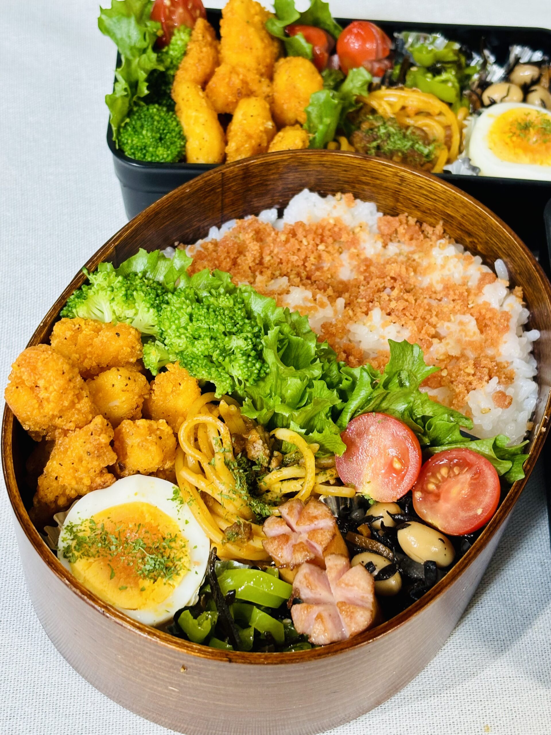 彩豊かなささみのフライドチキン弁当